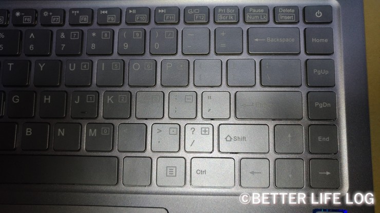 CHUWI LapBook Airキーボード右半分